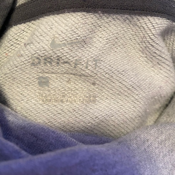 Nike hoodie - Picture 2 of 2